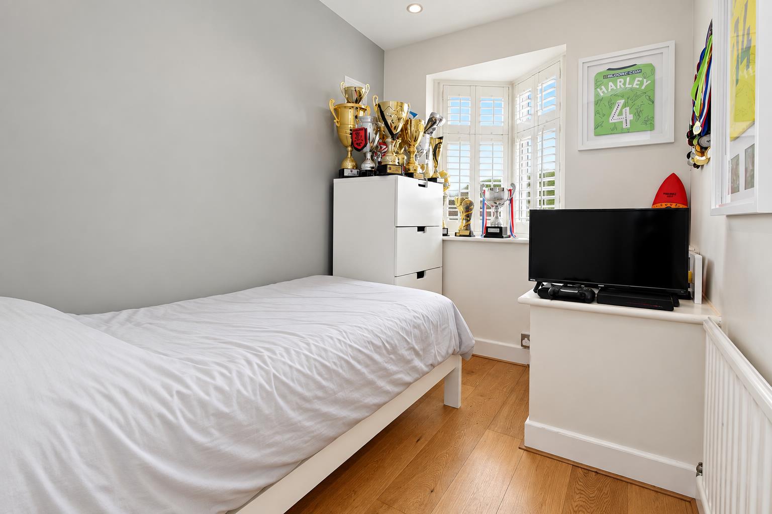 Wolsey Crescent, Morden